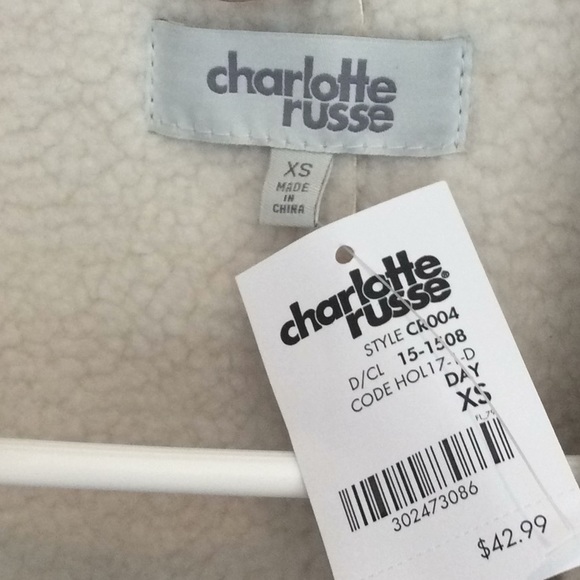 Charlotte Russe Full Zip Light Weight BomberJacket - Picture 3 of 8